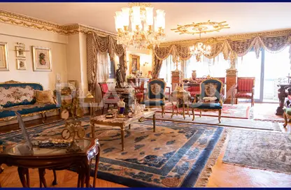 دوبلكس - 6 غرف نوم - 4 حمامات للبيع في شارع احمد اسماعيل - وابور المياة - حي وسط - الاسكندرية