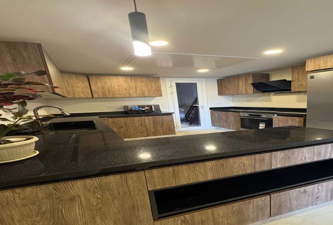 7662400 - Property Image 2