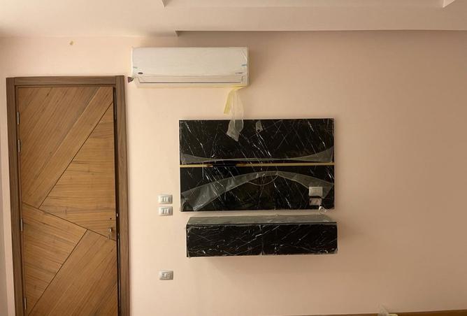 8095074 - Property Image 2