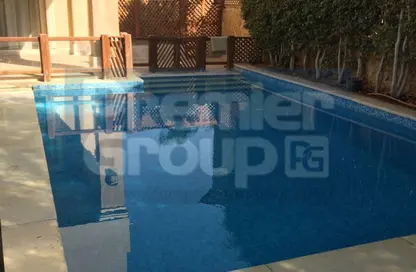 فيلا - 6 غرف نوم - 7 حمامات للايجار في ليك فيو - كمبوندات التجمع الخامس - التجمع الخامس - مدينة القاهرة الجديدة - القاهرة