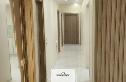 Apartment - 4 Bedrooms - 3 Bathrooms for rent in Stone Residence - 5th Settlement Compounds - The 5th Settlement - New Cairo City - Cairo