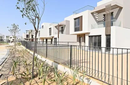 Twin House - 4 Bedrooms - 5 Bathrooms for sale in Sodic East - 6th District - New Heliopolis - Cairo