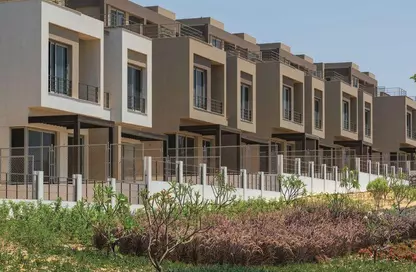 Townhouse - 4 Bedrooms - 3 Bathrooms for sale in Palm Hills New Cairo - 5th Settlement Compounds - The 5th Settlement - New Cairo City - Cairo