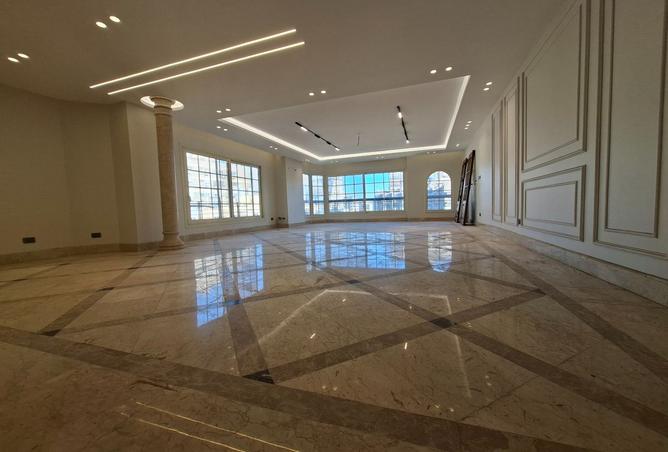 8421850 - Property Image 2