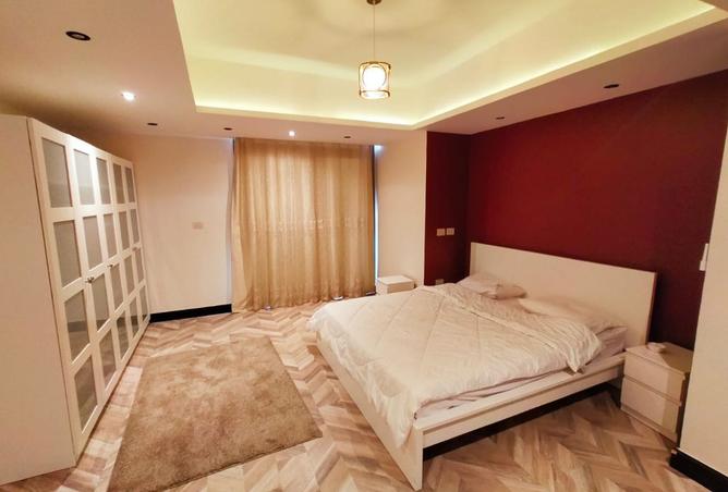 8304090 - Property Image 2