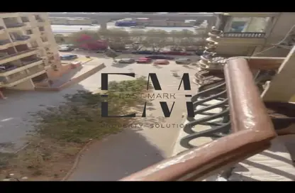 Apartment - 3 Bedrooms - 2 Bathrooms for sale in Hassan Ma'moon St. - 6th Zone - Nasr City - Cairo