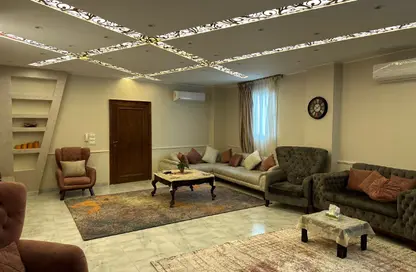 شقة - 3 غرف نوم - 2 حمامات للايجار في جرين ريزيدنس 2 - الحي الثامن - الشيخ زايد - الجيزة