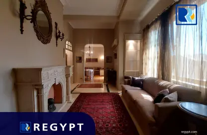Apartment - 2 Bedrooms - 2 Bathrooms for rent in Shafik Mansour St. - Zamalek - Cairo