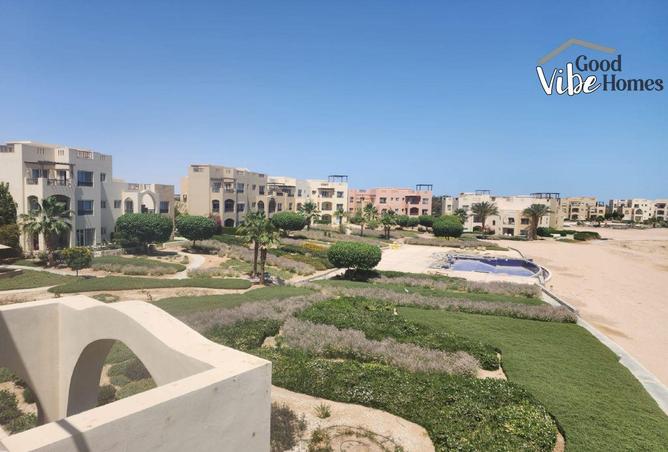 8275996 - Property Image 2