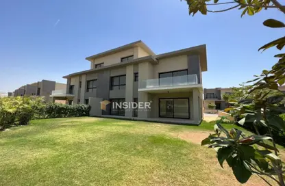 Villa - 5 Bedrooms - 5 Bathrooms for sale in Swan Lake Residence - 5th Settlement Compounds - The 5th Settlement - New Cairo City - Cairo
