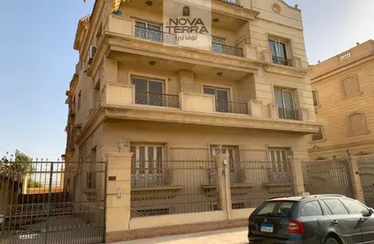 شقة - 5 غرف نوم - 6 حمامات للبيع في طريق غرب سوميد - غرب سوميد - مدينة 6 أكتوبر - الجيزة