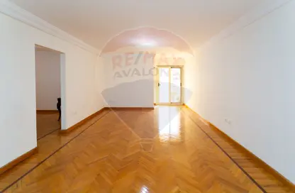 شقة - 3 غرف نوم - 3 حمامات للبيع في شارع السيدة سكينة إبنت الحسين - كفر عبده - رشدي - حي شرق - الاسكندرية شقة - 3 غرف نوم - 3 حمامات للبيع في شارع السيدة سكينة إبنت الحسين - كفر عبده - رشدي - حي شرق - الاسكندرية