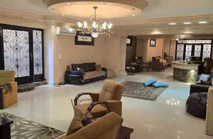 Duplex - 5 Bedrooms - 4 Bathrooms for sale in Al Sheikh Abdel Galil Eissa St. - El Banafseg 8 - El Banafseg - New Cairo City - Cairo