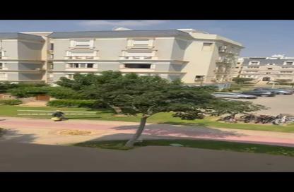 Apartment - 2 Bedrooms - 2 Bathrooms for sale in Mountain View Hyde Park - 5th Settlement Compounds - The 5th Settlement - New Cairo City - Cairo