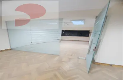 Office Space - Studio - 3 Bathrooms for rent in Al Thawra Tunnel - Almazah - Heliopolis - Masr El Gedida - Cairo