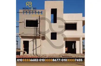 Villa - 5 Bedrooms - 5 Bathrooms for sale in Green Plaza 1 - New Zayed City - Sheikh Zayed City - Giza