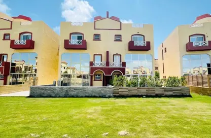 Chalet - 2 Bedrooms - 2 Bathrooms for sale in Ras Al Hekma - North Coast