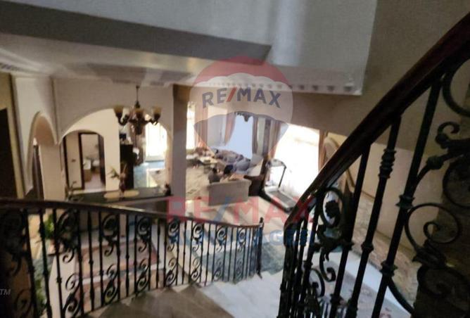 8101858 - Property Image 2