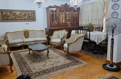 Apartment - 3 Bedrooms - 2 Bathrooms for sale in Bani Omaya St. - Al Hadiqah Al Dawliyah - 7th District - Nasr City - Cairo