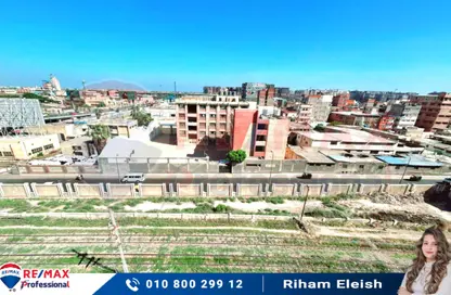 Apartment - 3 Bedrooms - 1 Bathroom for sale in Suez Canal Road - Moharam Bek - Hay Wasat - Alexandria