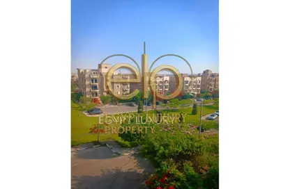 Apartment - 3 Bedrooms - 3 Bathrooms for sale in Beverly Hills Road - 17th District - Sheikh Zayed City - Giza