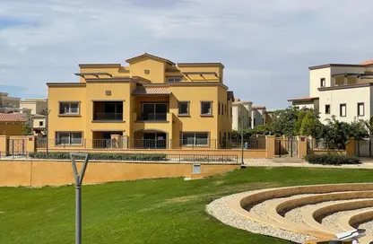 Townhouse - 3 Bedrooms - 3 Bathrooms for sale in Mivida - 5th Settlement Compounds - The 5th Settlement - New Cairo City - Cairo