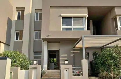 Townhouse - 5 Bedrooms - 4 Bathrooms for sale in Etapa - Sheikh Zayed Compounds - Sheikh Zayed City - Giza