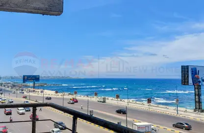 شقة - 3 غرف نوم - 2 حمامات للايجار في كليوباترا - حي شرق - الاسكندرية