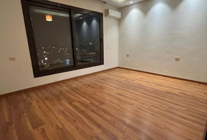 8298963 - Property Image 2