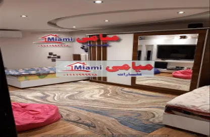 Apartment - 3 Bedrooms - 3 Bathrooms for sale in Zahraa El Maadi - Hay El Maadi - Cairo