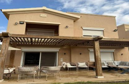Villa - 5 Bedrooms - 5 Bathrooms for sale in Mivida - 5th Settlement Compounds - The 5th Settlement - New Cairo City - Cairo