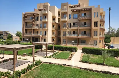 شقة - 3 غرف نوم - 3 حمامات للبيع في مدينة وصال - كمبوندات الشروق - مدينة الشروق - القاهرة