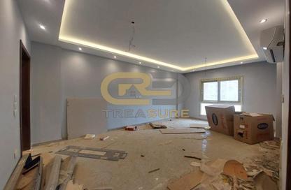 Apartment - 3 Bedrooms - 2 Bathrooms for sale in Mountain View iCity - 5th Settlement Compounds - The 5th Settlement - New Cairo City - Cairo