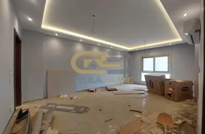 Apartment - 3 Bedrooms - 2 Bathrooms for sale in Mountain View iCity - 5th Settlement Compounds - The 5th Settlement - New Cairo City - Cairo
