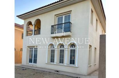 Villa - 4 Bedrooms - 5 Bathrooms for sale in Hyde Park - 5th Settlement Compounds - The 5th Settlement - New Cairo City - Cairo