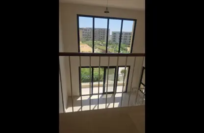 شقة - 3 غرف نوم - 3 حمامات للايجار في أو ويست - كمبوندات 6 أكتوبر - مدينة 6 أكتوبر - الجيزة