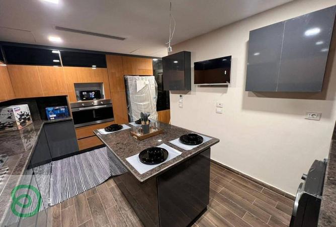 8146456 - Property Image 2