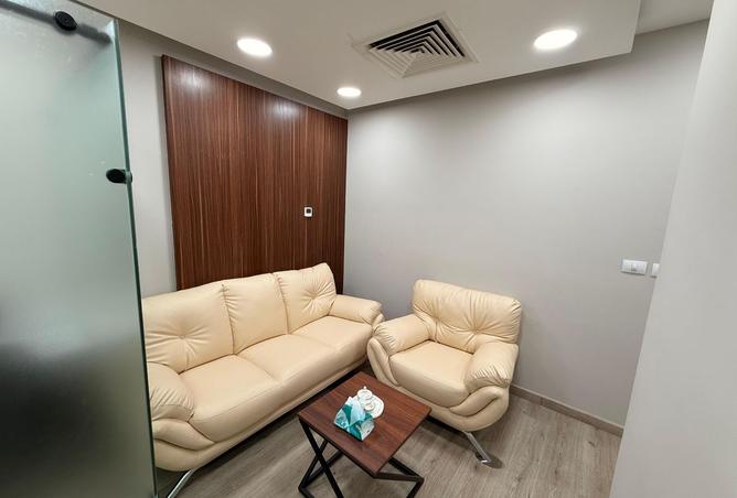 8422284 - Property Image 2