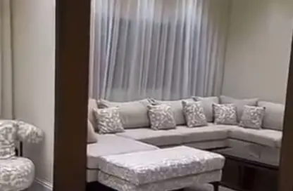 Apartment - 3 Bedrooms - 3 Bathrooms for sale in Zamalek - Cairo
