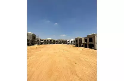 تاون هاوس - 4 غرف نوم - 3 حمامات للبيع في فيلدج ويست - كمبوندات الشيخ زايد - الشيخ زايد - الجيزة