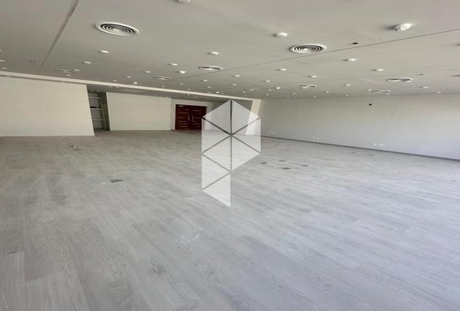 8040432 - Property Image 3