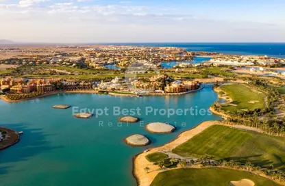 شقة - غرفة نوم - 2 حمامات للبيع في كاماران - الجونة - الغردقة - محافظة البحر الاحمر