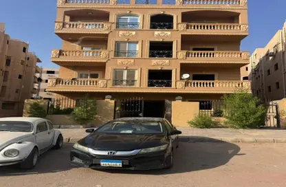 Apartment - 3 Bedrooms - 2 Bathrooms for sale in 1st Neighborhood - 8th Area - Shorouk City - Cairo