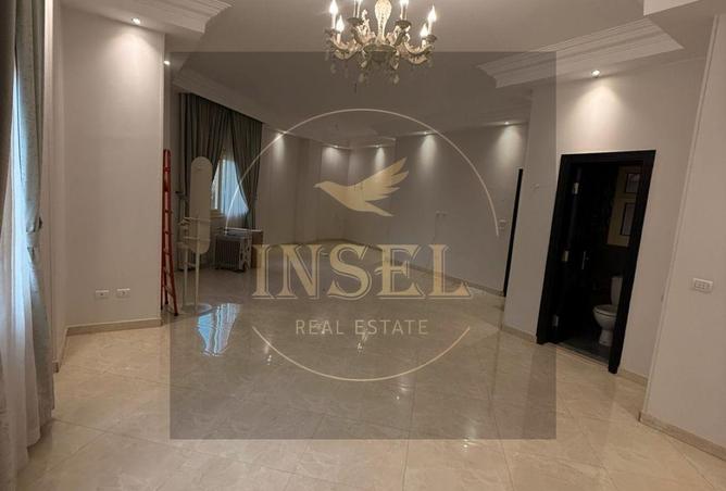 8184646 - Property Image 3