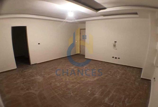 8053822 - Property Image 2