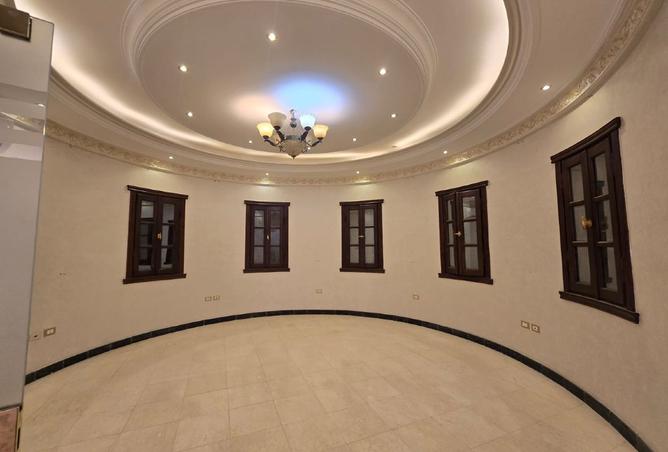 8404108 - Property Image 3