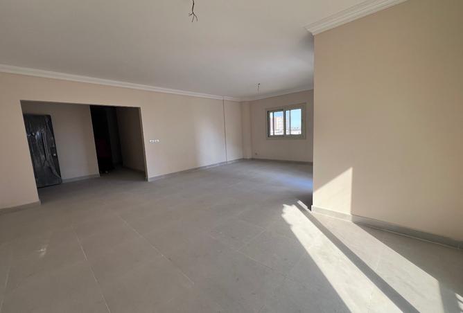 8483427 - Property Main Image