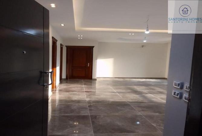 8033089 - Property Image 3