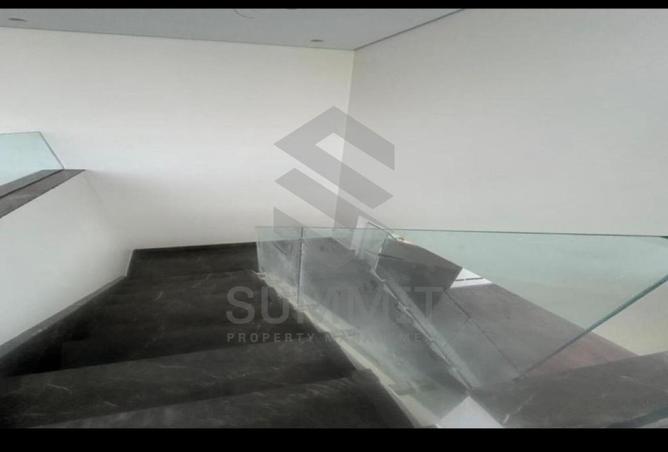 8048873 - Property Image 3
