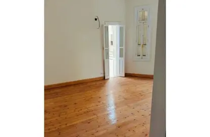 Apartment - 3 Bedrooms - 3 Bathrooms for rent in Al Orouba St. - El Hegaz Square - El Nozha - Cairo